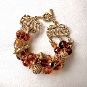 Free w/ bundle purchase Vintage bracelet in mint condition
